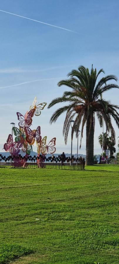 2 Pieces Calme Et Fonctionnel Lägenhet Cagnes-sur-Mer Exteriör bild